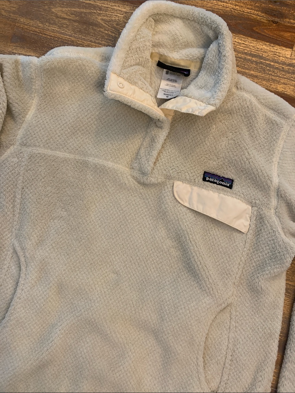 Patagonia snap fleece. Women’s medium.